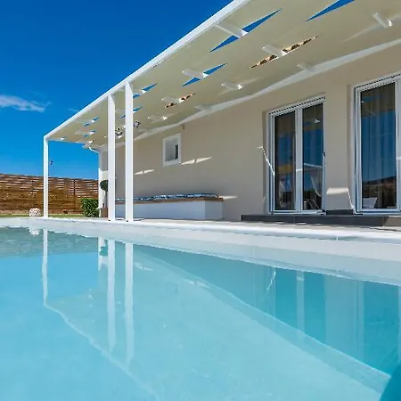 Villa Madini