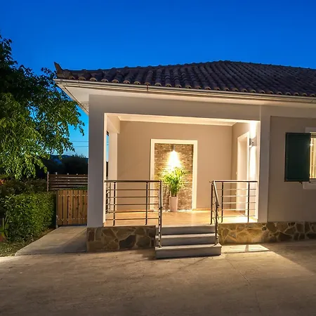 Madini Villa Vanato